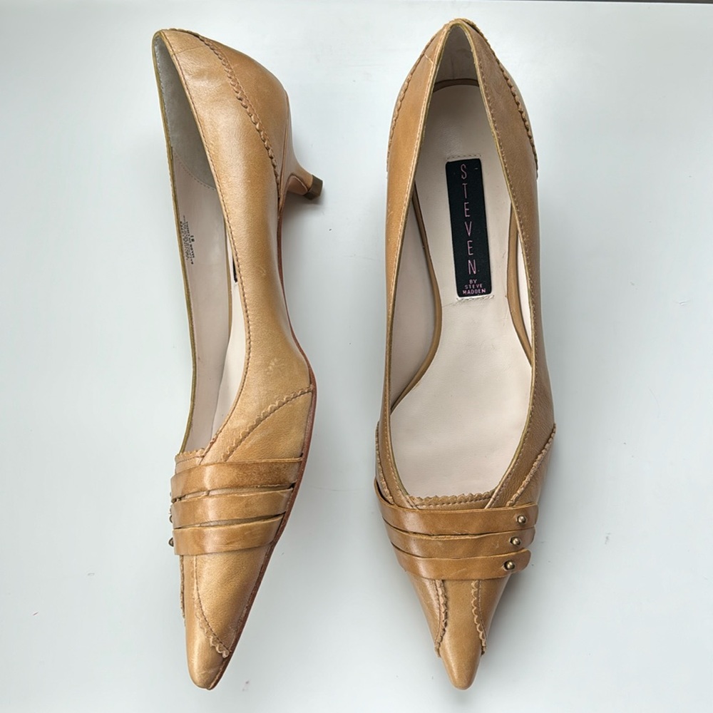COPY - Tan vintage look leather kitten heels Steven by Steve Madden